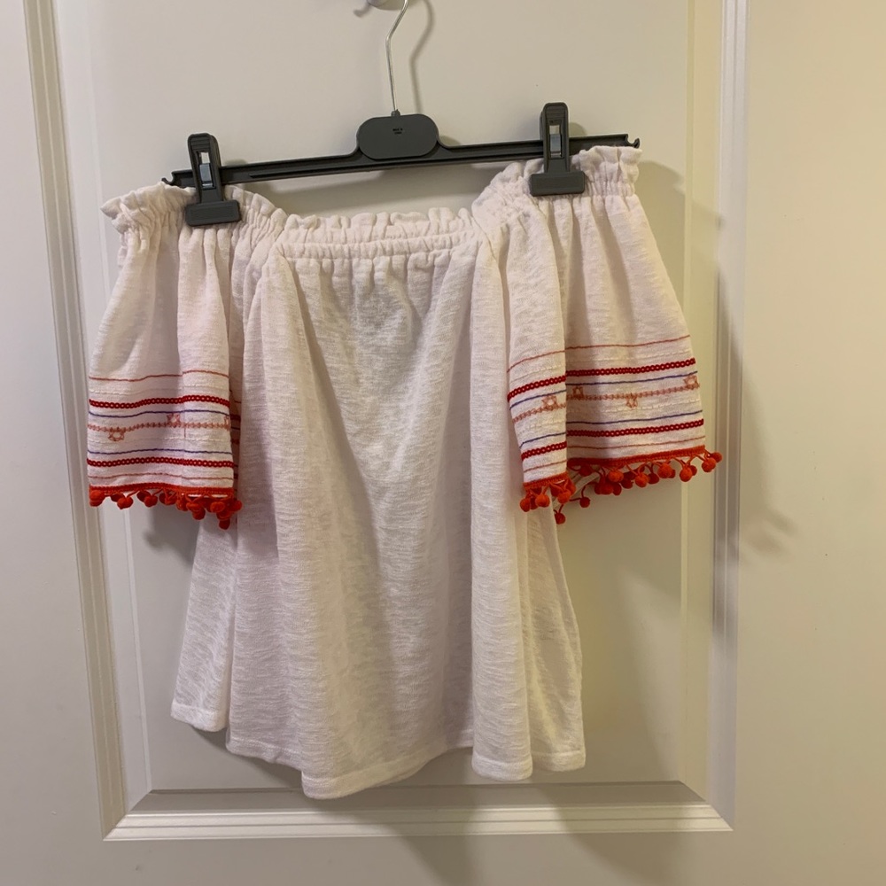 White Off the shoulder blouse